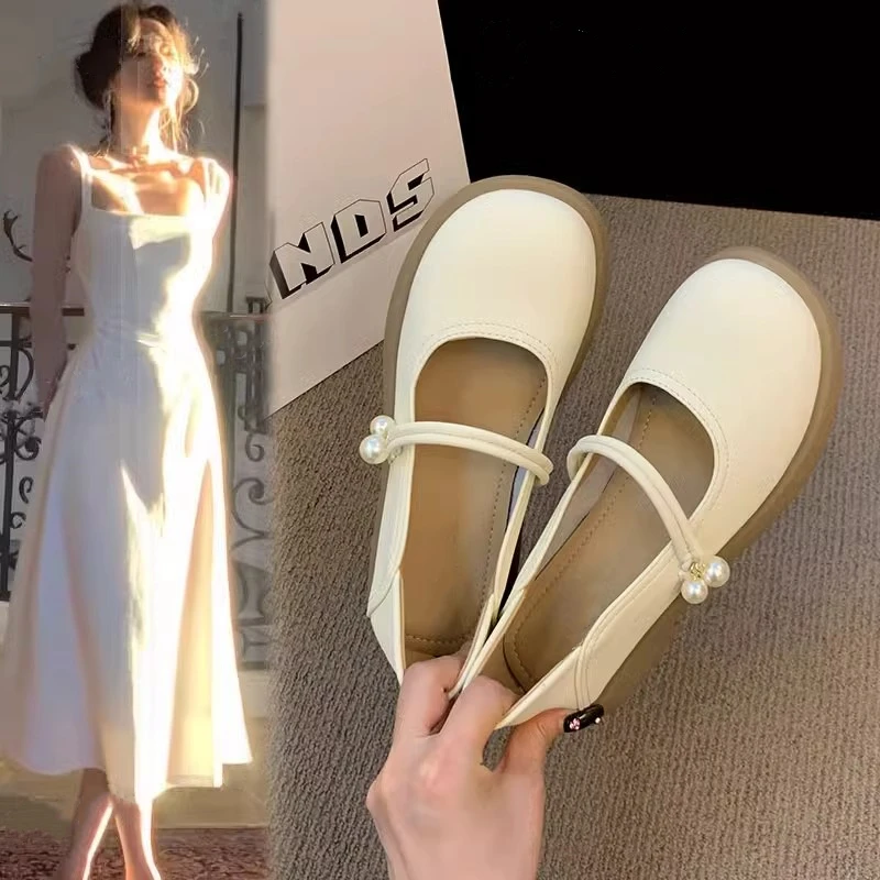 玛丽珍鞋女平底单鞋夏季2025新款小白乐福鞋软底配裙子温柔小皮鞋