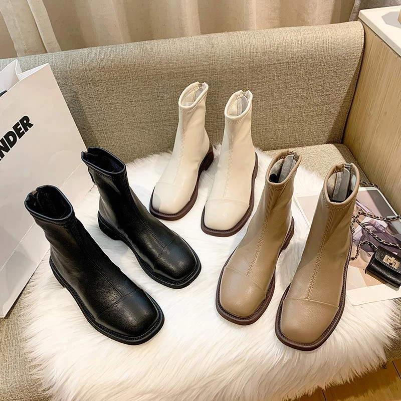 软皮靴子女方头短靴2025年冬季新款黑色女靴百搭加绒马丁靴瘦瘦靴