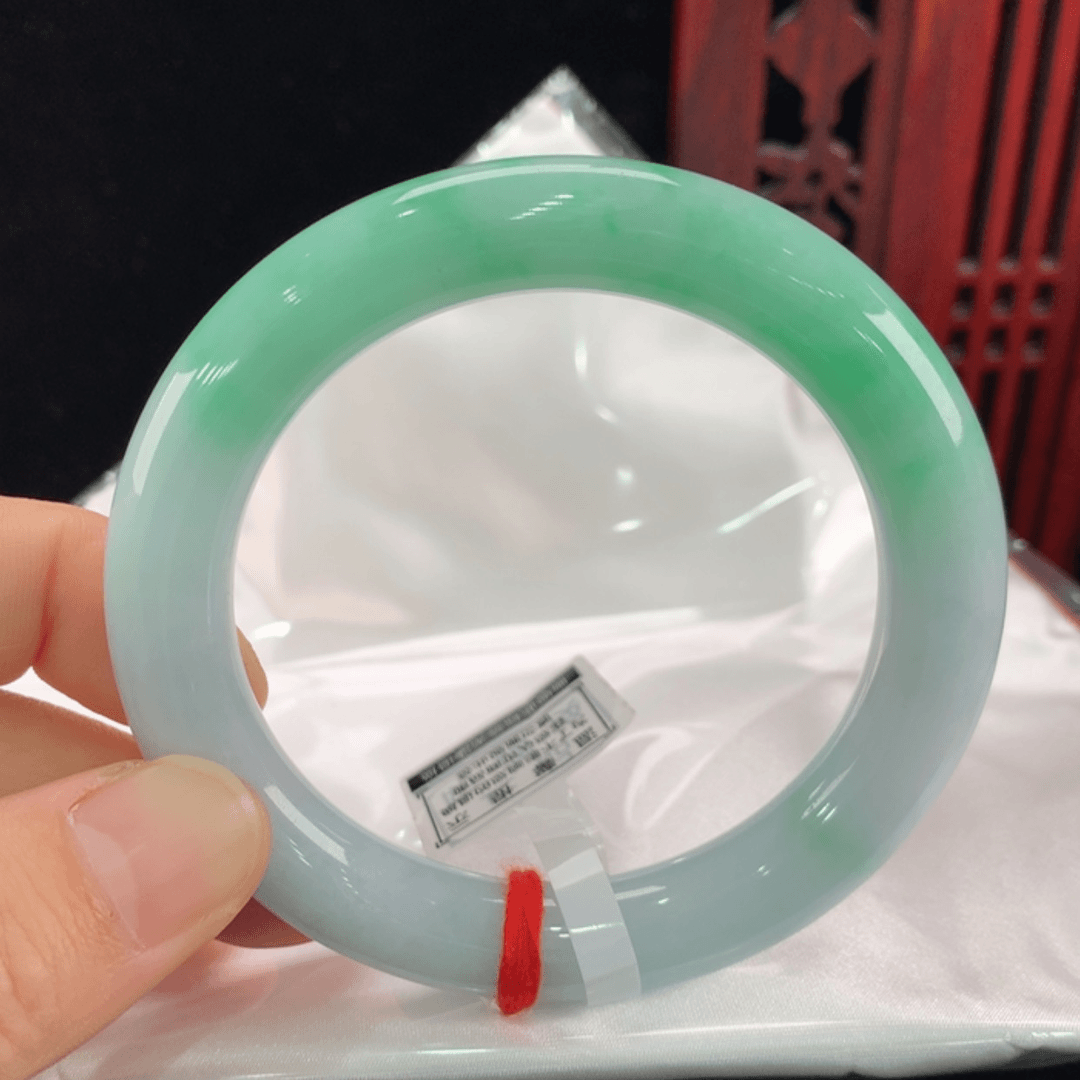 【闪购商品】翡翠手镯未镶嵌2242