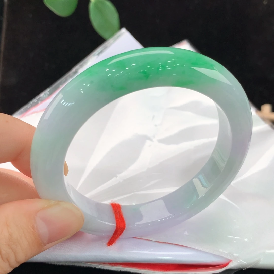 翡翠手镯未镶嵌111/1182
