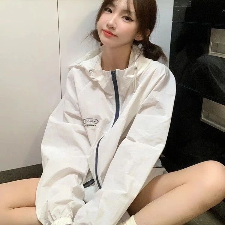 轻薄防晒衣女2025夏季新款防晒服冰丝户外防紫外线透气防晒外套潮