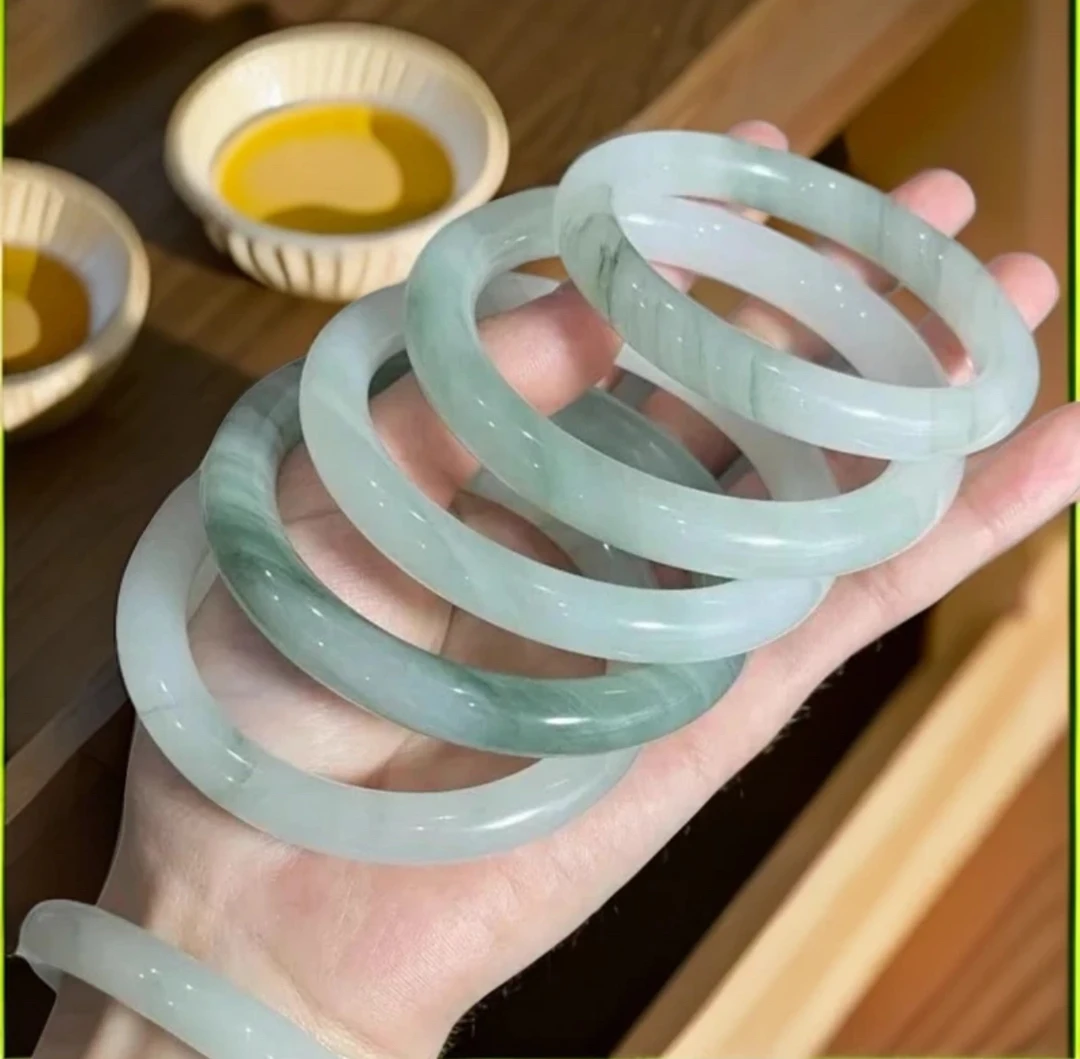 【理想珠宝】天山翠手镯 （多样性发货拍一发一）