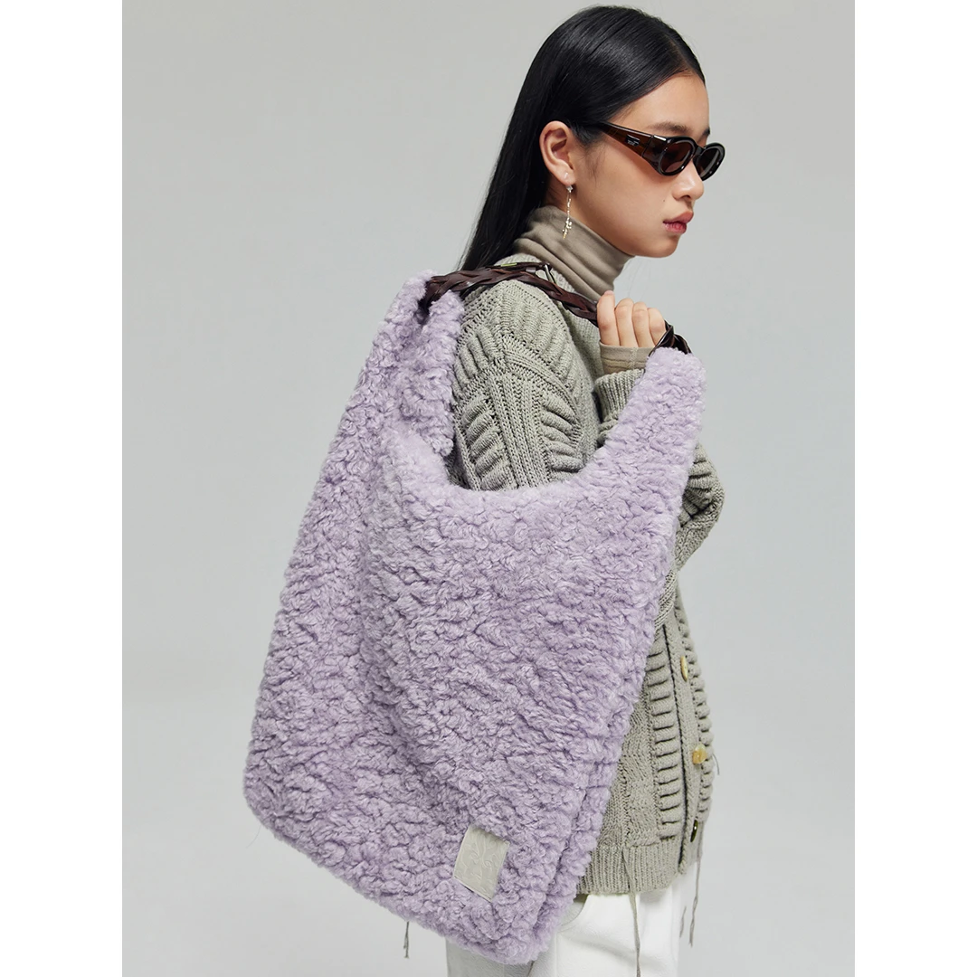 Simple Project秋冬新款纯色毛绒皮牌LOGO大容量手拎手提包