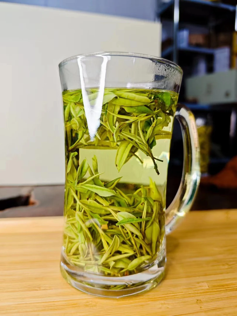 1号口粮白茶一芽两叶（清香型）