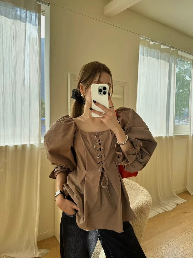 椰妮韩国东大门2024秋冬新款zero zero设计感时尚泡泡袖衬衫女
