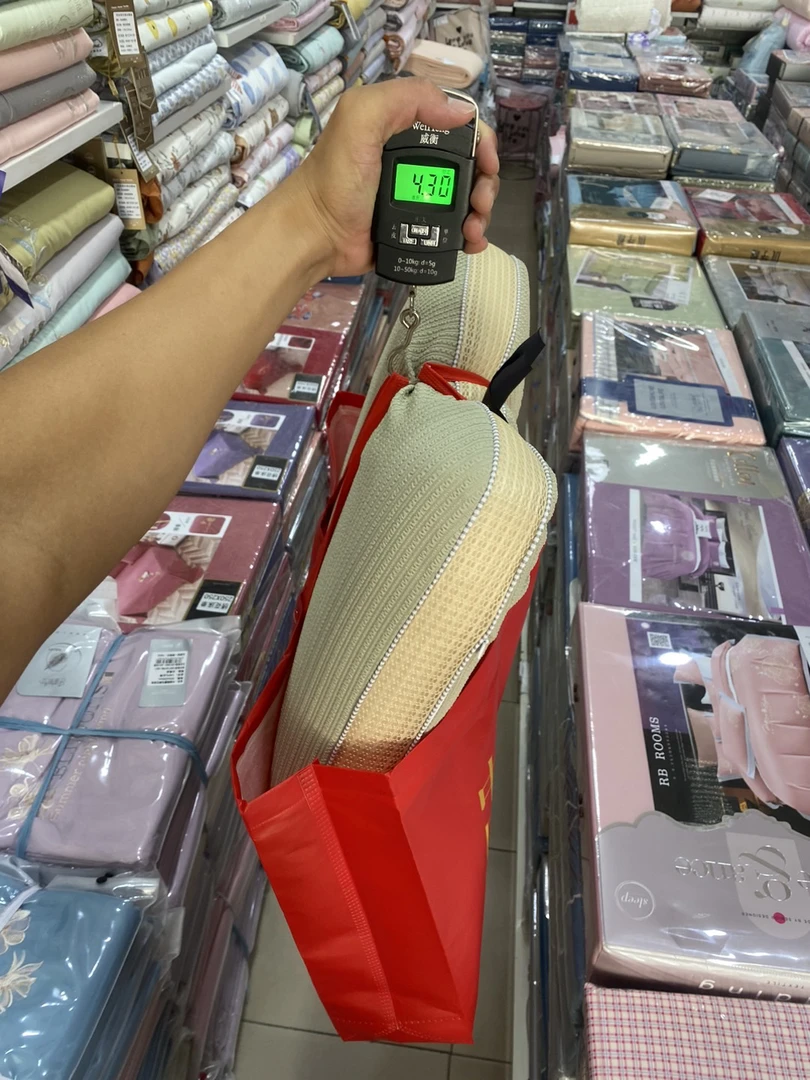 高端定制款缓解颈椎病疼痛特高密度4.3斤重高弹高支撑记忆棉枕
