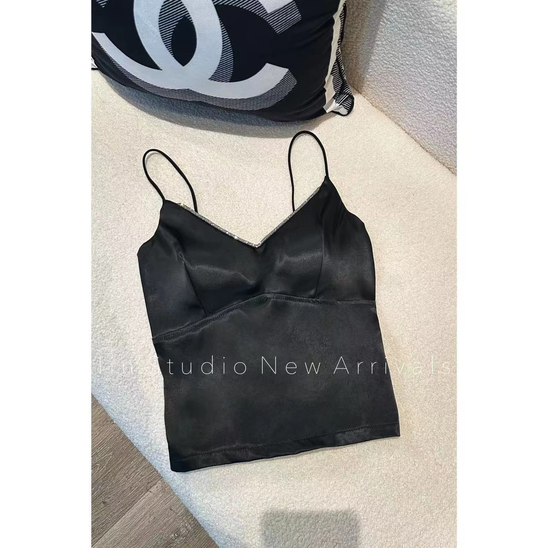 一琳Elin 缎面打底带胸垫打底美背吊带 XMAL487