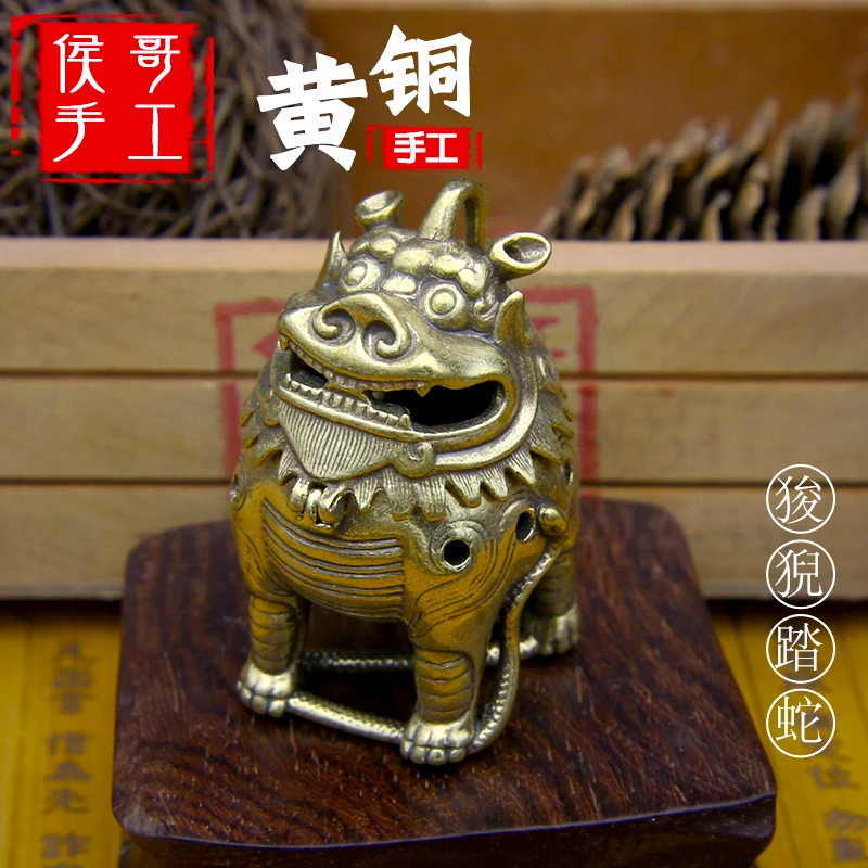 实心纯黄铜办公桌面摆件狻猊踏蛇香插铜茶宠饰品工艺礼品手把玩件