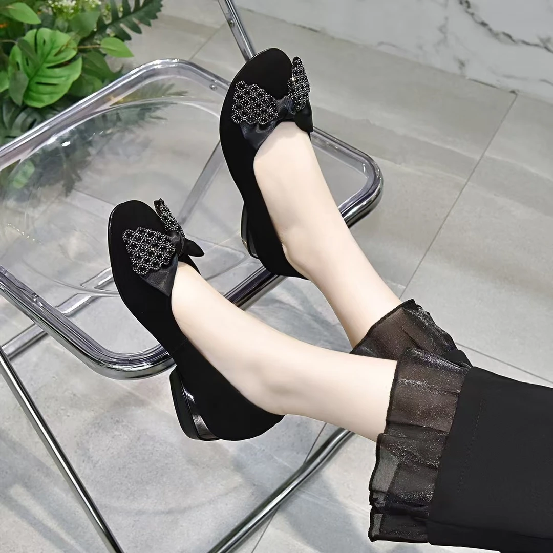 四季瓢鞋浅口蝴蝶结单鞋低跟2025羊皮粗跟磨砂圆头豆豆鞋