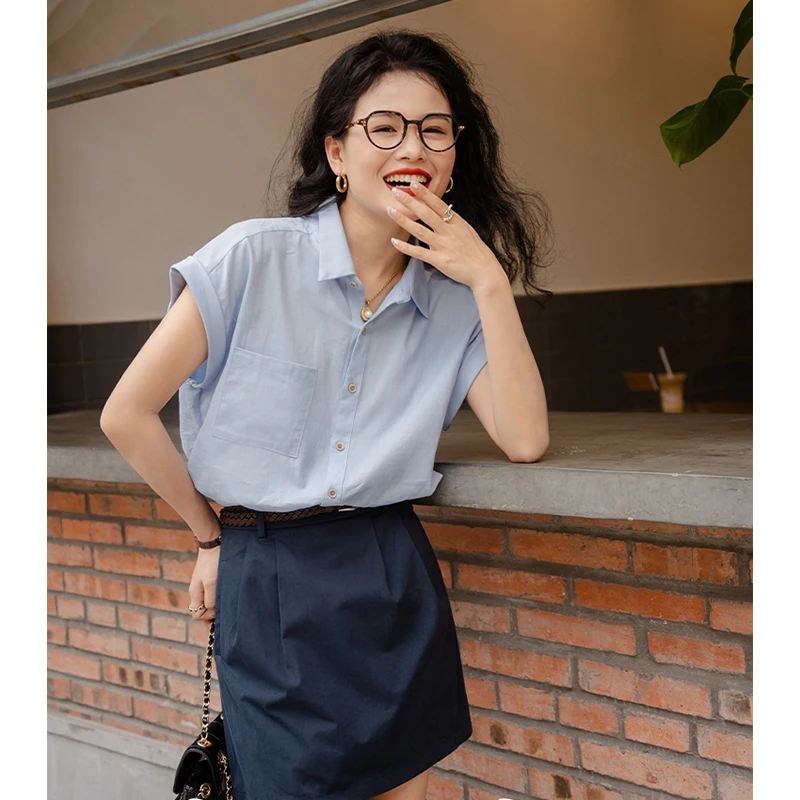 法式蓝色小飞袖短袖衬衫女夏2025新款设计感小众无袖上衣通勤白色