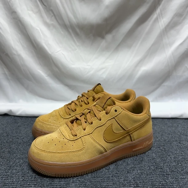 【球鞋】af1小麦色板鞋/36码