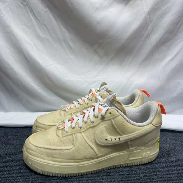 【球鞋】af1海绵/43码/缺个鞋垫