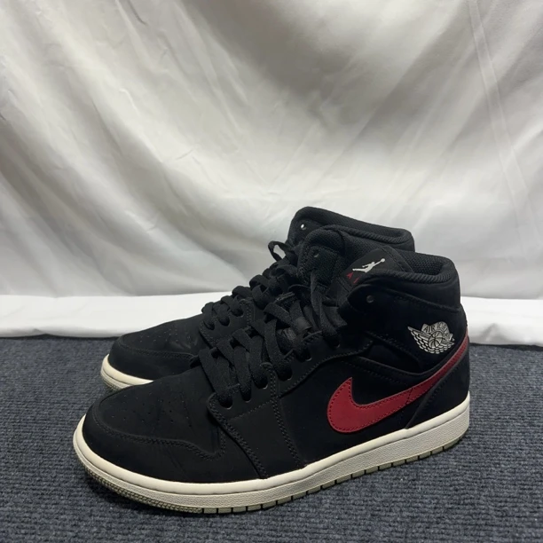 【球鞋】aj1黑红/41码