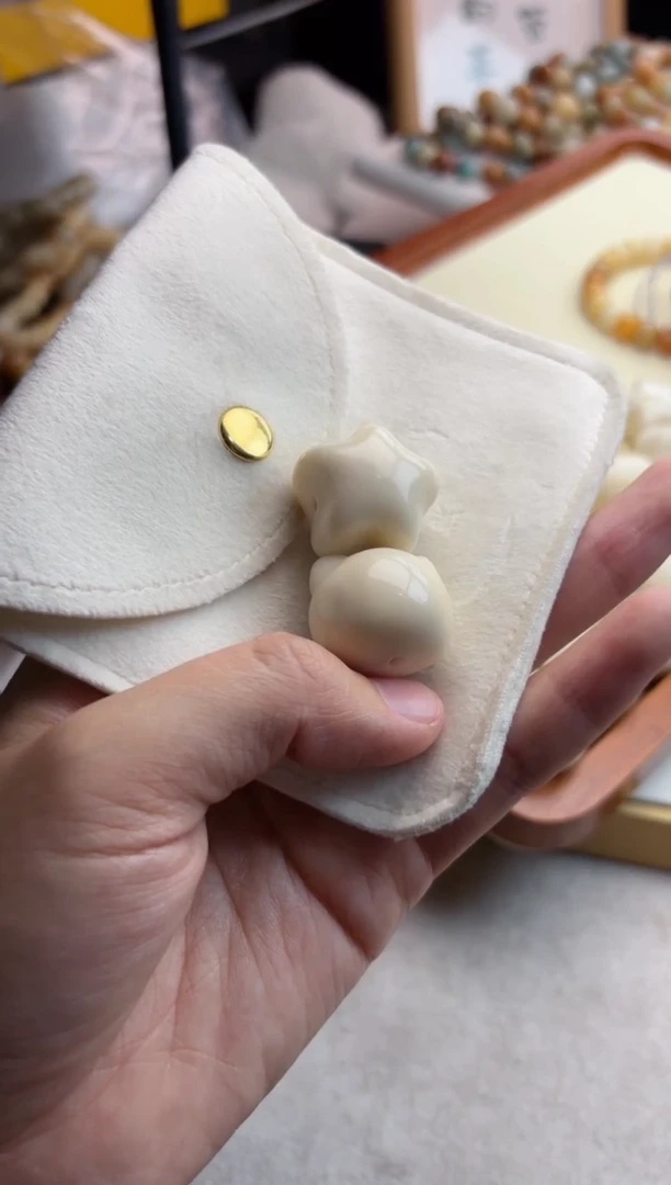 【闪购商品】菩提根/象牙果手串象牙果雕刻星星猫咪头一套