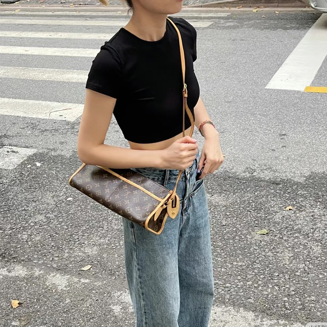 95新 LouisVuitton/路易威登 梵·三角金球斜挎包/全原/95新