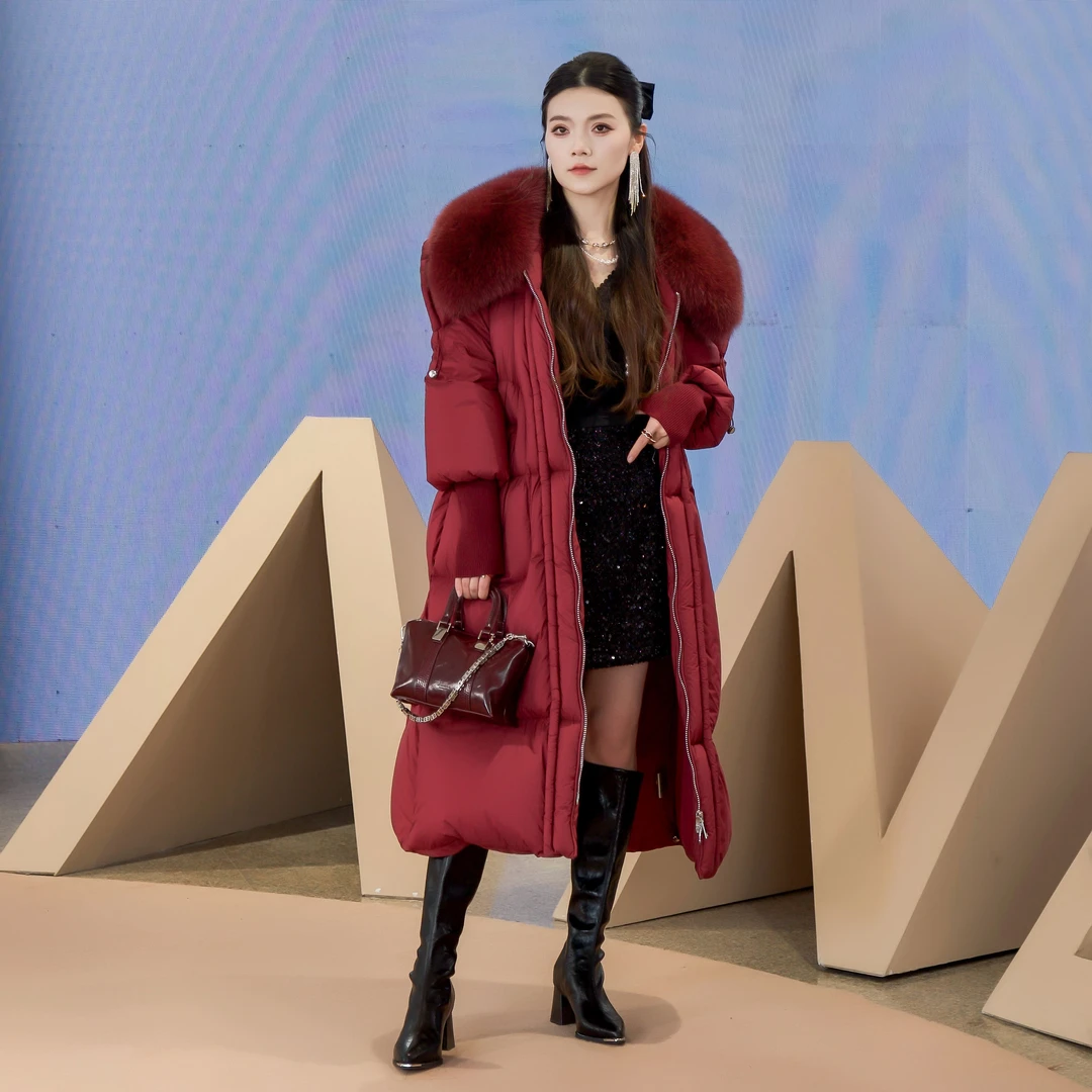 【千屿Sheila】长款狐狸毛“女明星”鹅绒服244-ERF/1125-8266