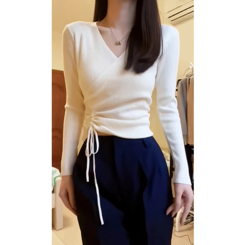 V领针织衫女初秋修身长袖上衣白色内搭打底衫抽绳设计感短款毛衣