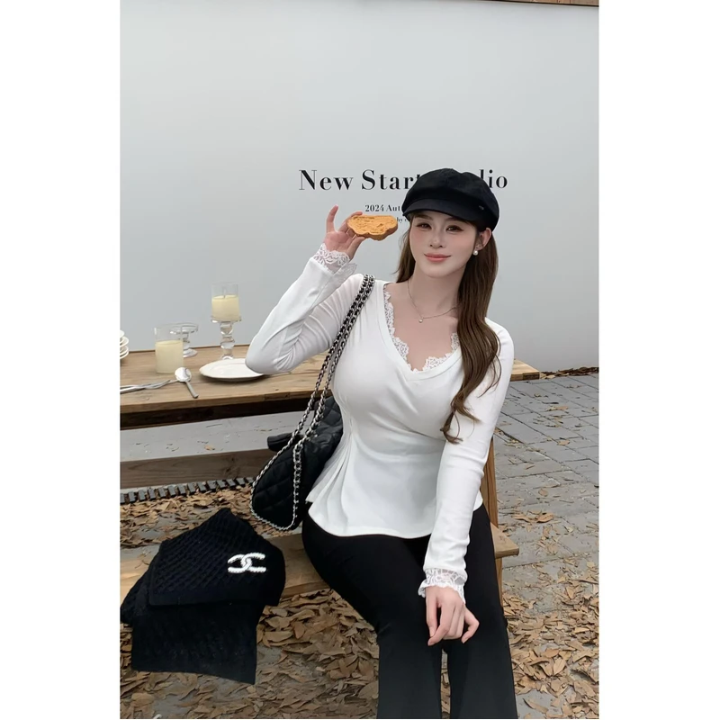 【现货 】白七七微胖三店【秋日告白】通勤收腰拼接蕾丝长袖上衣L1397