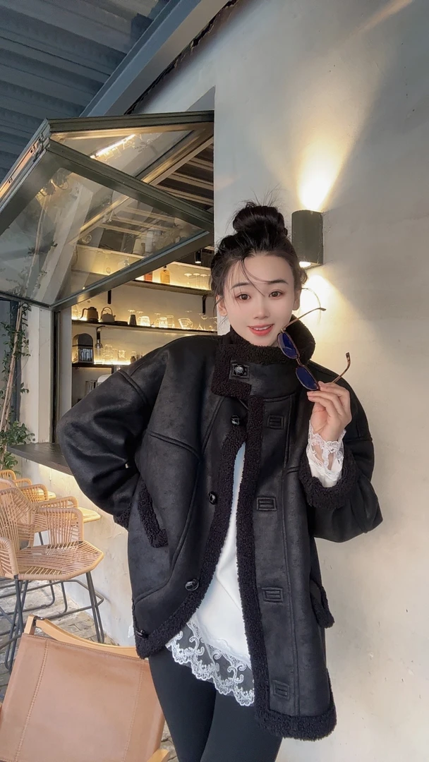 秋冬外套冬季加厚女立领休闲韩版时尚拼接网红翻领机车服黑色