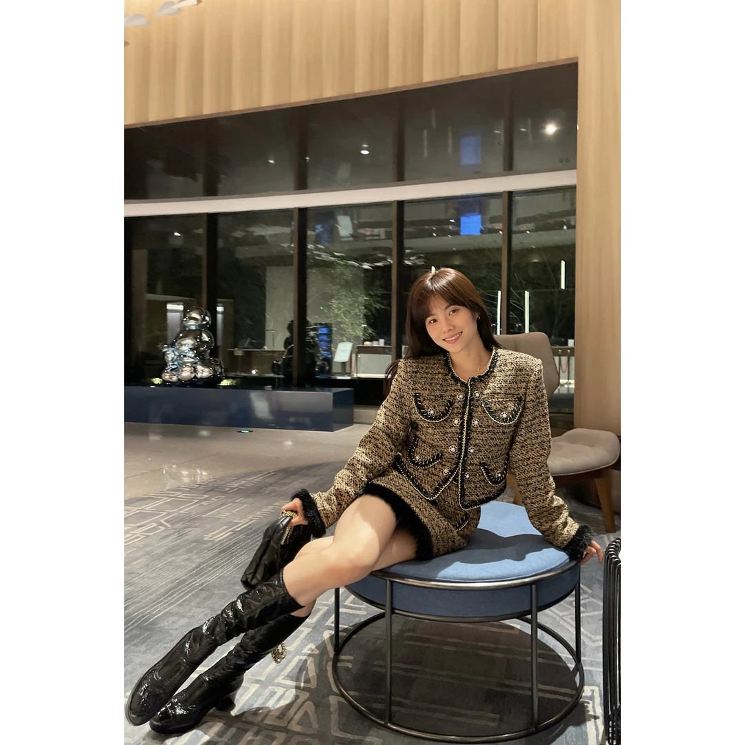 井迪儿【溏心】分开重工定制小香风短款夹棉外套&半裙