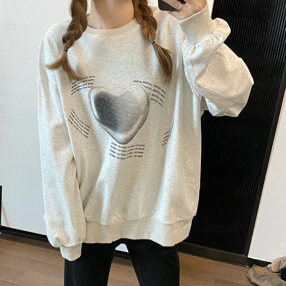 【王家有鱼 清仓价！】秋季新款爱心字母卫衣圆领复古印花宽松外套女