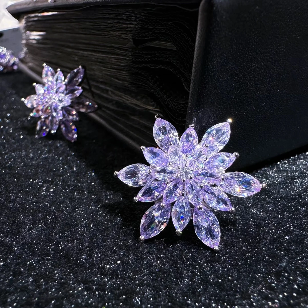 铜合金锆石耳饰 太阳花耳钉气质简约轻奢百搭精致奢华超闪优雅