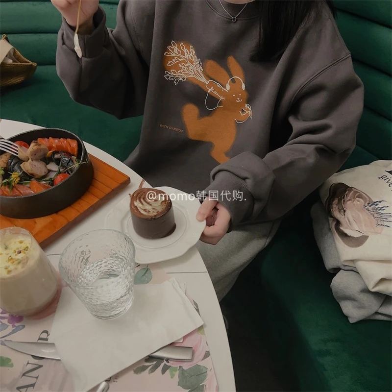 【兔子涂鸦】现/omo小众 新款可爱印花宽松套头加绒卫衣