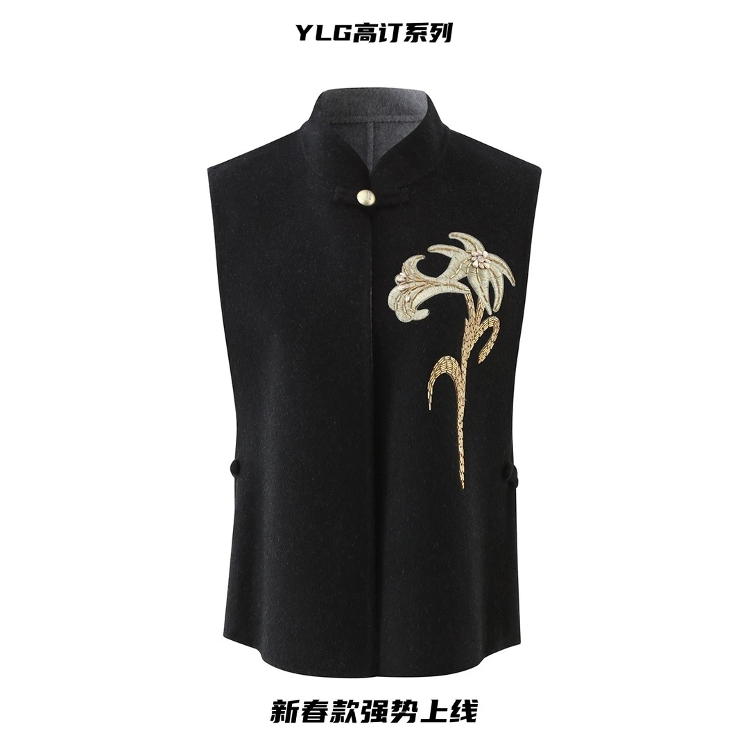 YILEGE高级定制设计款25年新款中国风时尚新中式短款重工毛呢马甲