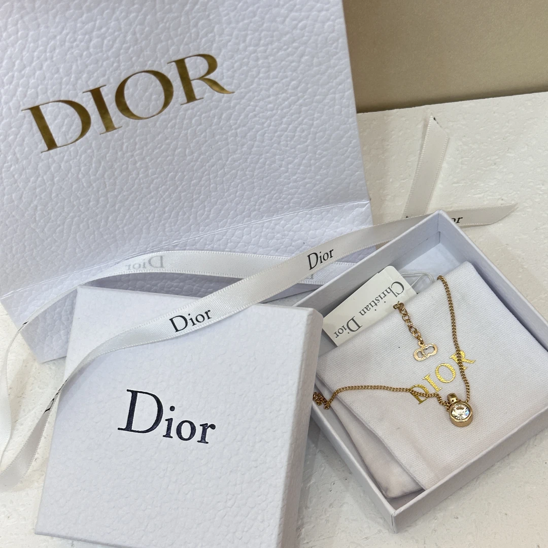 全新未使用 DIOR/迪奥 优购奢品/迪奥/单钻项链/YG9560