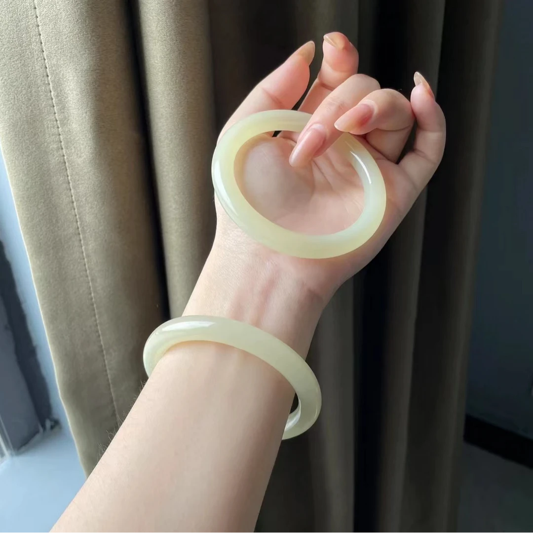 天然玉石青提手镯美人镯