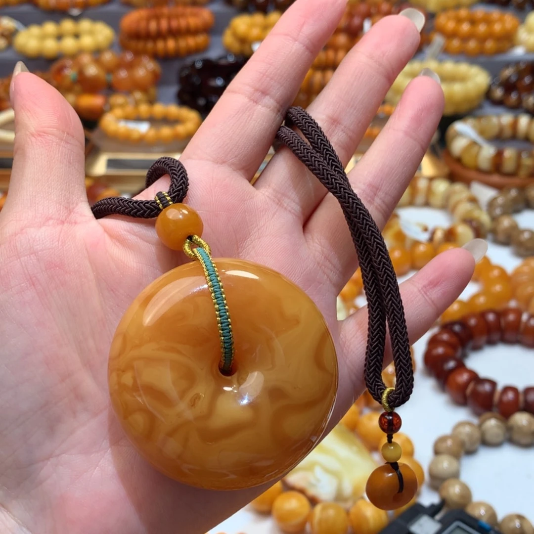 【闪购商品】蜜蜡吊坠(赠链)未镶嵌