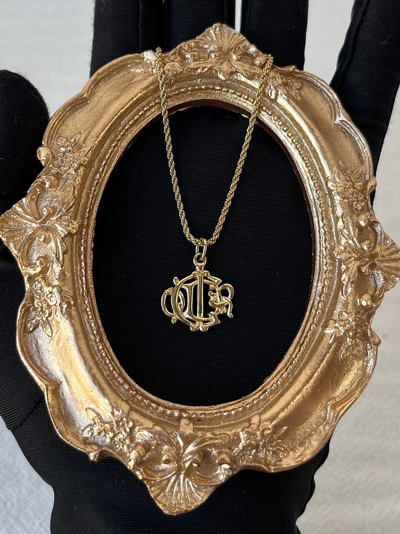 99新 DIOR/迪奥 字母合金吊坠项链锁骨链