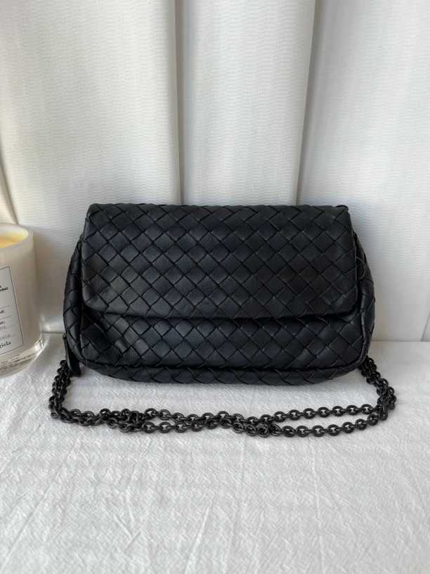 95新 BOTTEGA VENETA/葆蝶家 BV黑色编织翻盖单肩斜挎包链条包