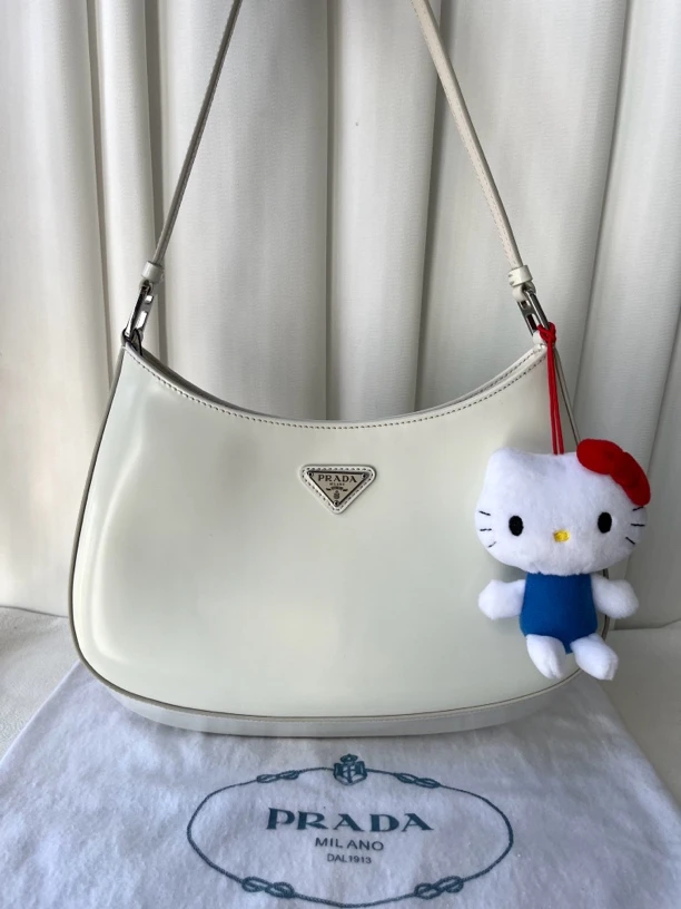 99新 Prada/普拉达 白色cleo亮面手提单肩腋下包