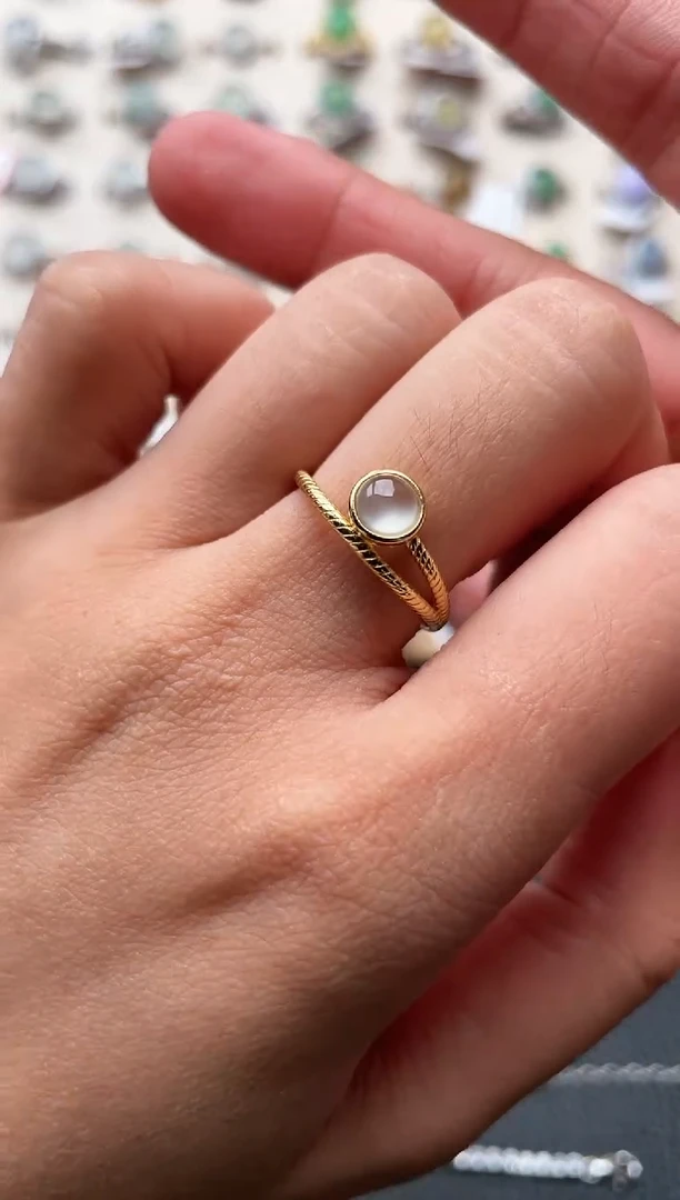 【闪购商品】翡翠戒指银S925镶嵌2222