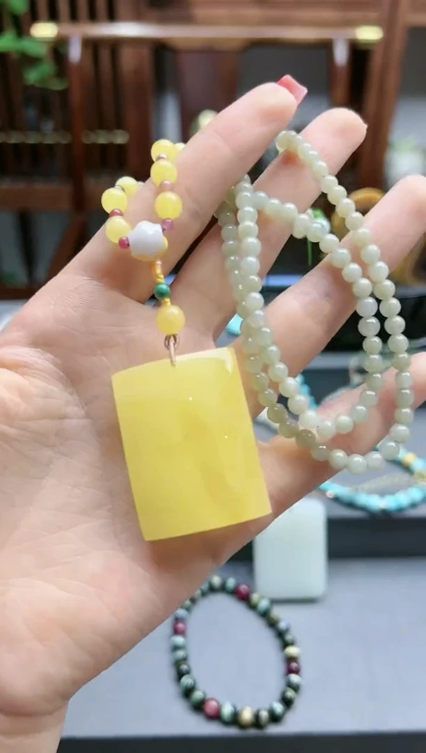 【闪购商品】蜜蜡裸石未镶嵌蜜蜡无事牌吊坠*1 YZJ