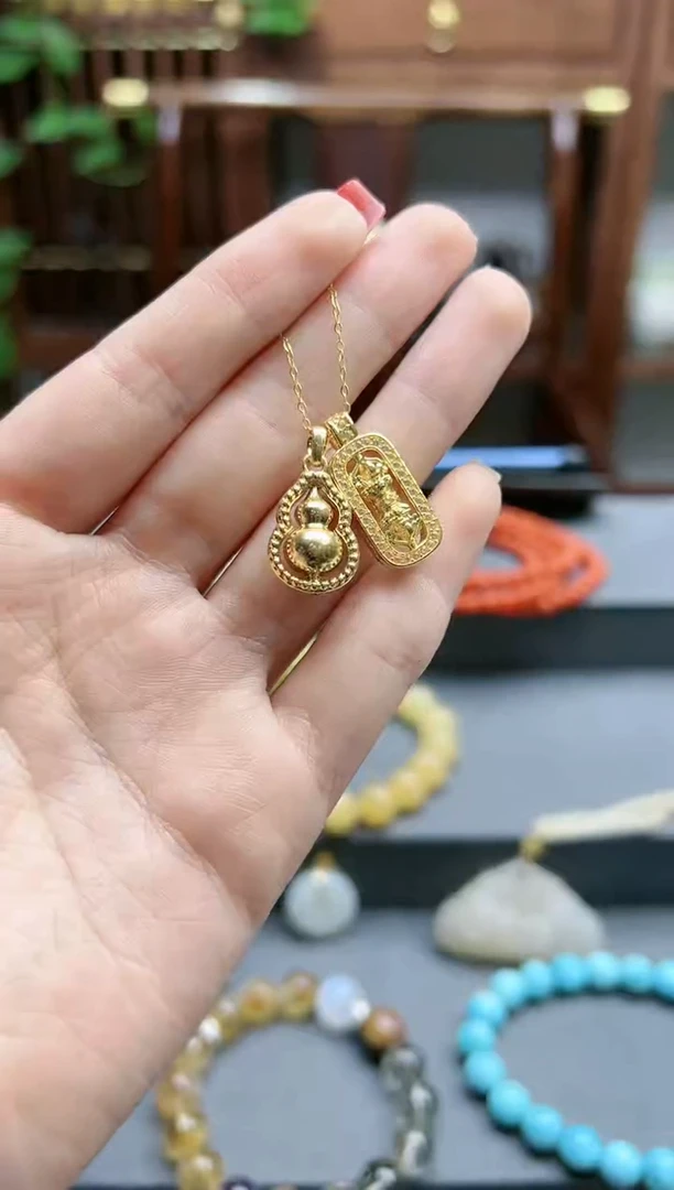 【闪购商品】18K金颈饰18k金吊坠套装*1 MY赠链