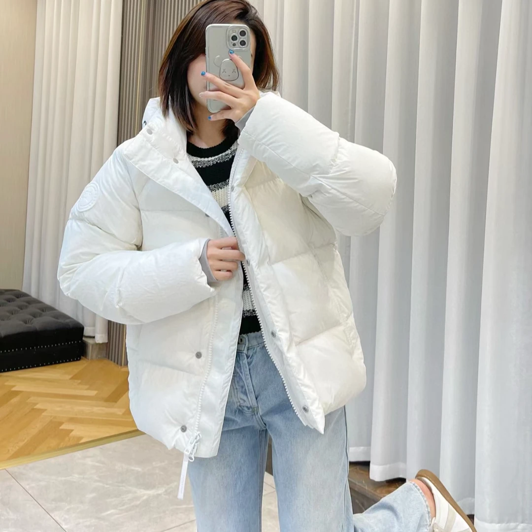 全新未使用 加拿大鹅 Junction Park 奶白色羽绒服 女款