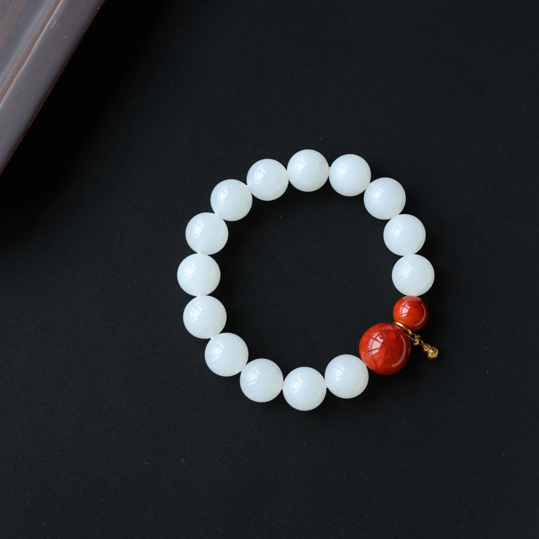温暖 | 严选精品天然原矿南红高白和田玉白玉手串