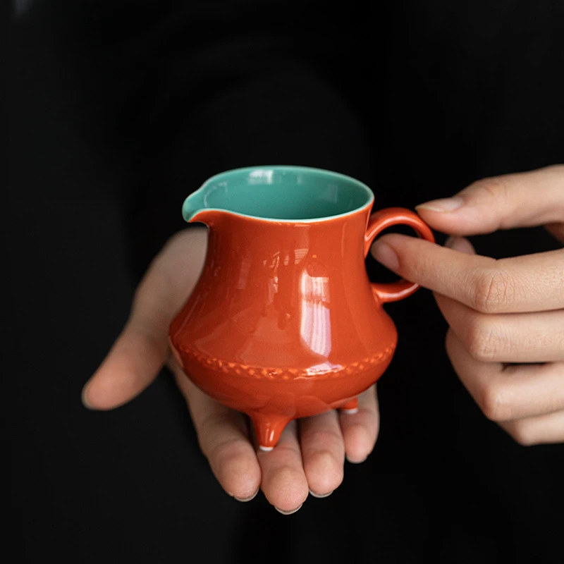 墨己故宫红手把公道杯手工陶瓷三足鼎分茶器家用均杯匀杯功夫茶具