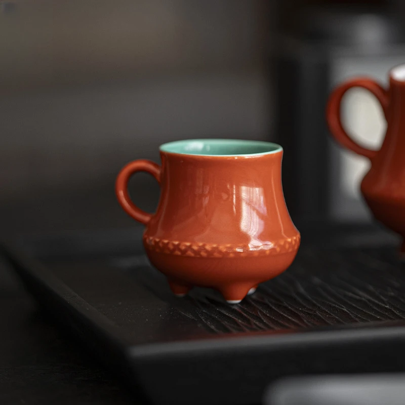 墨己 故宫红三足杯品茗杯功夫茶具中国风主人杯家用陶瓷女士茶杯