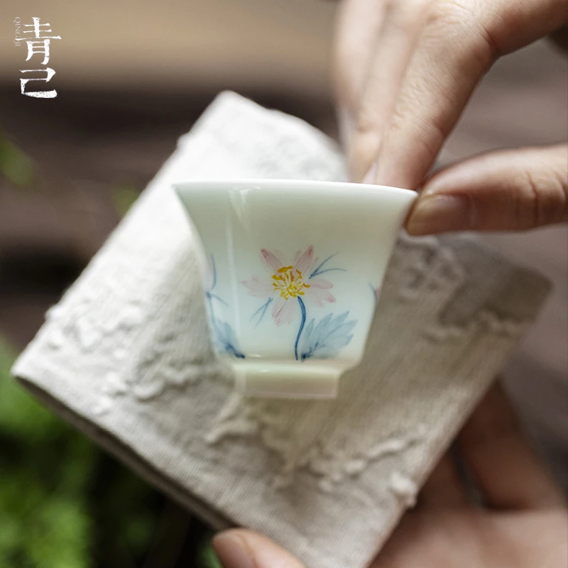 青己手绘粉韵思语品茗杯功夫茶具家用陶瓷品杯单杯喝茶小容量茶杯