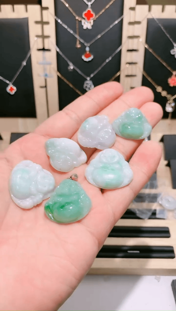 【闪购商品】翡翠吊坠(不含链)未镶嵌006多样式发其一