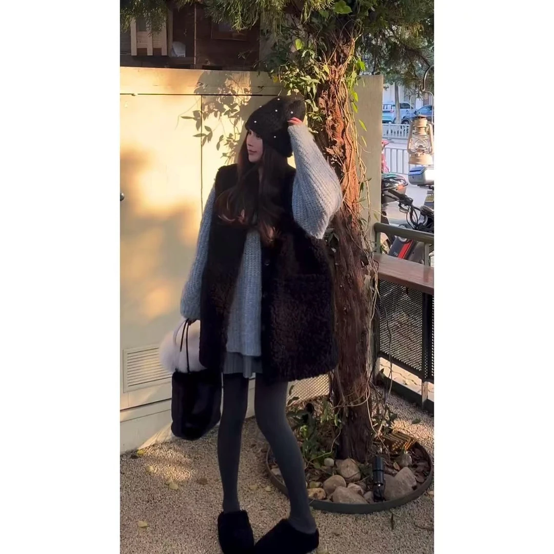 【WEN】巴黎新贵 复冬季新款必备宽松气质洋气百搭马甲外套 YS682