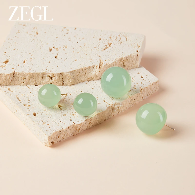 ZEGL 铜合金树脂耳饰 薄荷曼波耳钉珠珠耳环春夏简约轻奢绿色耳饰