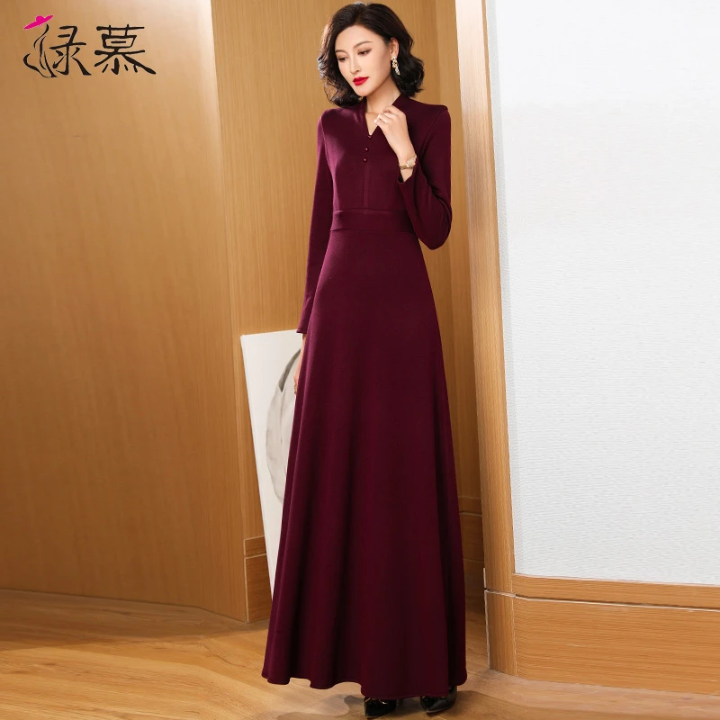 酒红色加厚连衣裙修身长款2025秋冬季新款气质高端长裙到脚踝