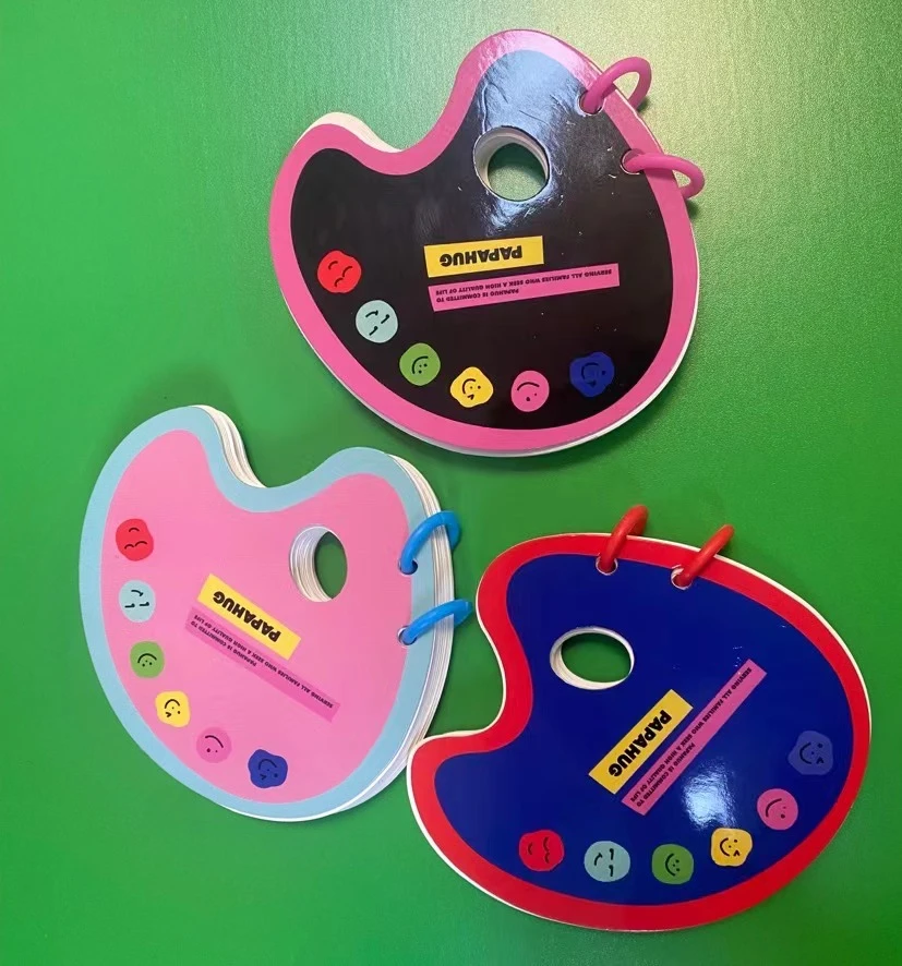 油画调色盘笔记本（颜色随机）1本