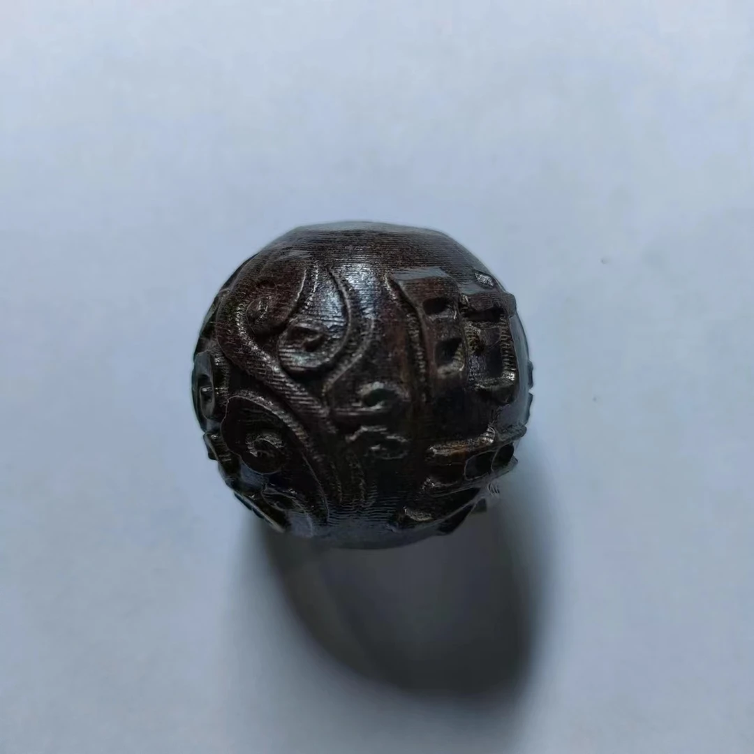 F503乌木带雕刻手球手把件1个