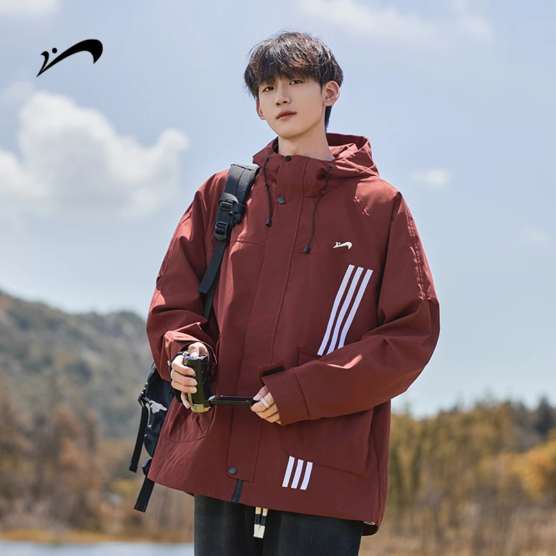 贵人鸟雅丹风时尚条纹防水冲锋夹克男士春季户外运动宽松连帽外套