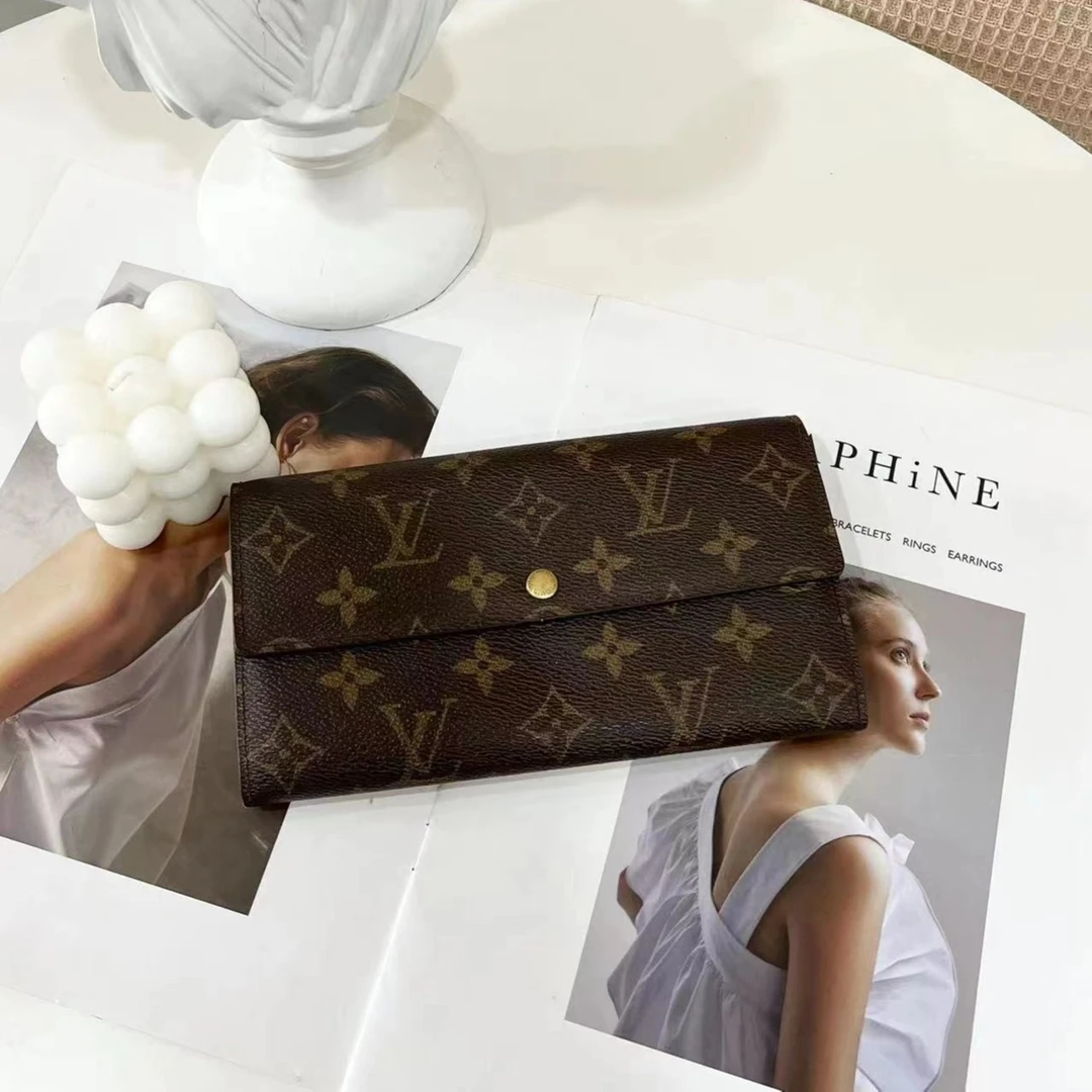 95新 LouisVuitton/路易威登 金豆豆钱包/无公价/严选钱夹翻盖